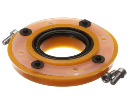 Крепежная деталь с винтами