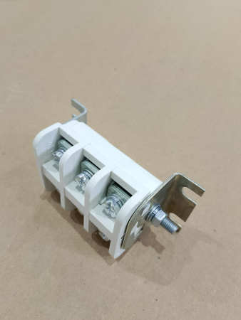 Блок Клеммный КБ 63 (3)