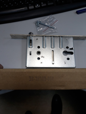 Замок врезной CRIT